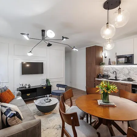 D26 Luxury Apartment