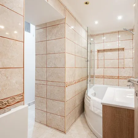 Apartment B70-1 - Park Panorama - Location By Bqa *