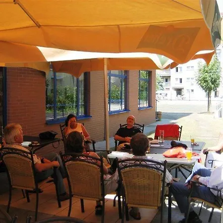 Hotell Veritas 3*