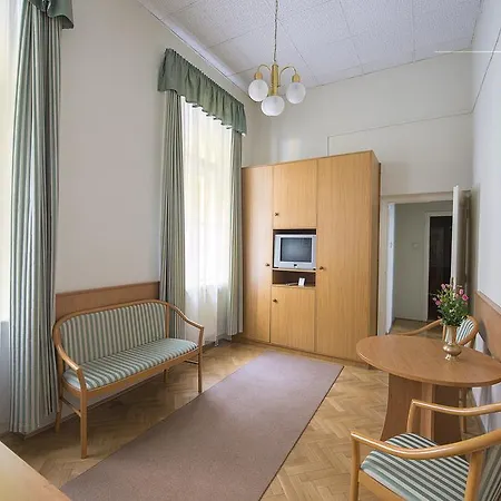 Peregrinus Hotel 3* Budapest