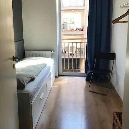 Perfect Family-friendly Midtown Apt+french Balcony *