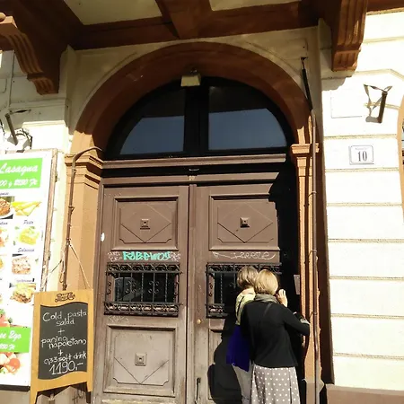 Appartamento Klauzal 10 *