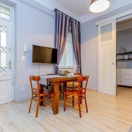 Cityscape Retreat By Nw Apartment Budapest