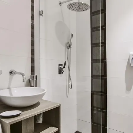 Apartamento Turquoise Harmony In The Heart Of The *