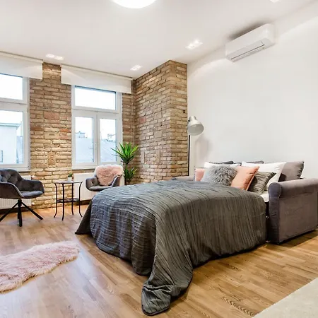 Luxurious Danubeside For 4 Apartman Budapest