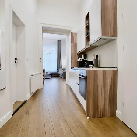 Apartment Premium By Hi5- Roekk Szilard 3 Bedroom