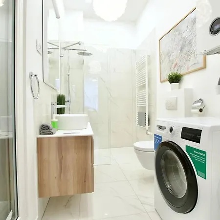 Premium By Hi5- Roekk Szilard 3 Bedroom Budapest