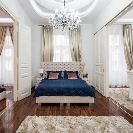 Opera Balkony Luxury With Free Parking * Budapest