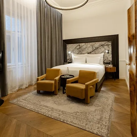 Collect - Adults Only 4* Budapest