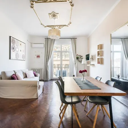 Luxury Basilika Breathless View-need Reservation For Free Parking Apartment
