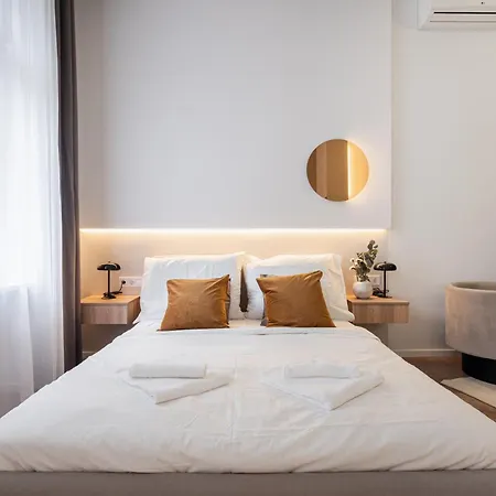 Boutique Suites, Location By Bqa Apartament