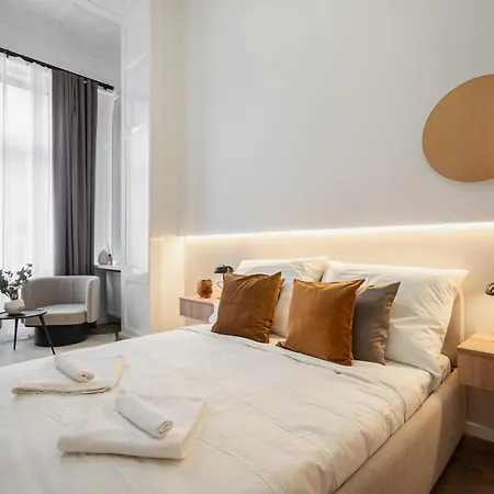 Boutique Suites, Location By Bqa Apartament *