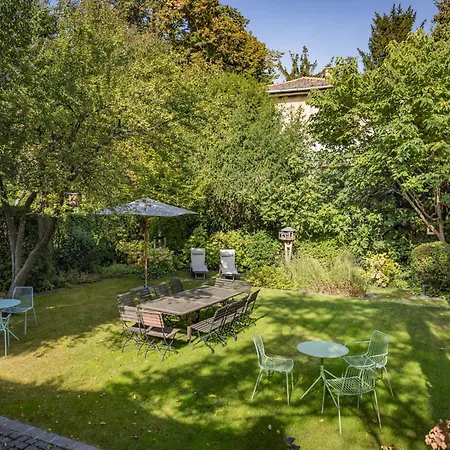 Bagatelle Gardenhouse Hotel