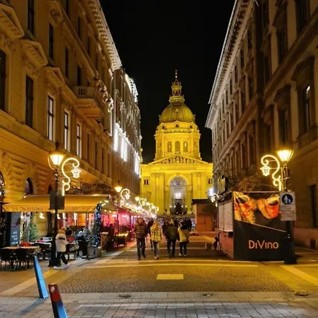 Downtown Andrassy Budapesta