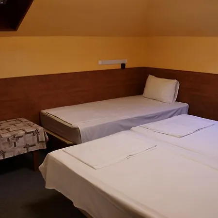 Attila 2* Budapest