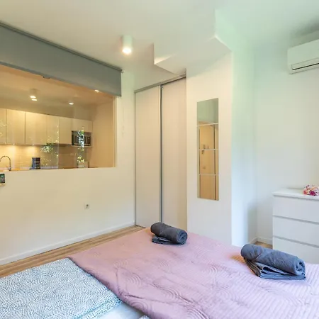 Gems Of - Tiger Eye Apartment *