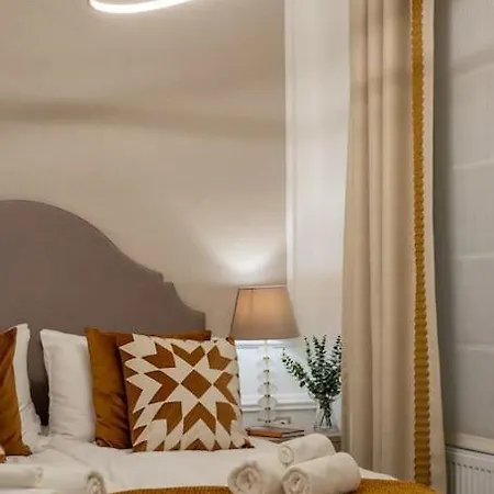דירה Orangehomes Luxury Next To Gellert Hill *