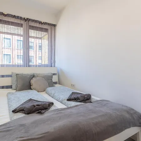 Gems Of - Tiger Eye Apartment Budapest