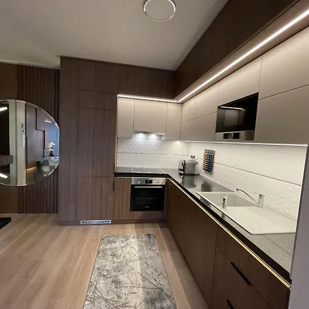 Karzo Lk 201 بودابست