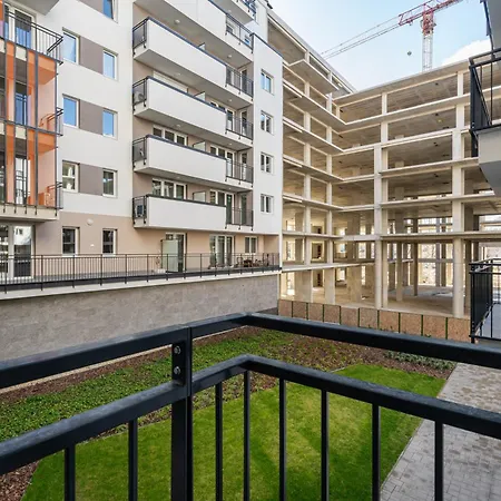 Apartment Heroes Square *