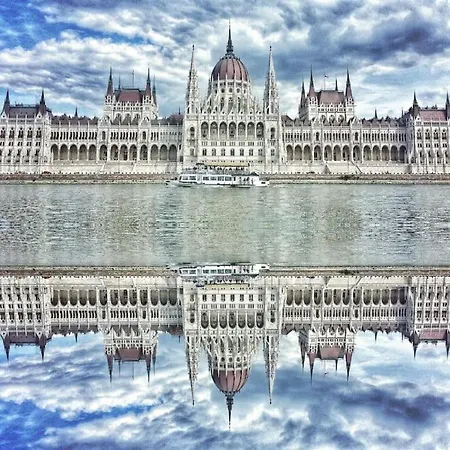 Apartment Location In Budapest! *