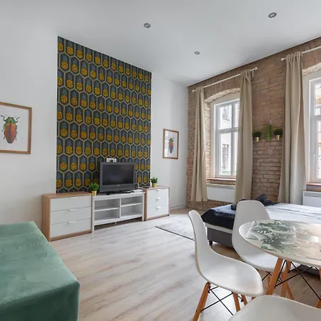Central Studio By Stn Apartment *