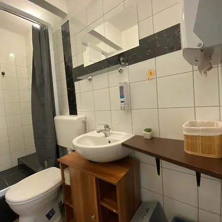 Apartment Rest In Allaga Budapest