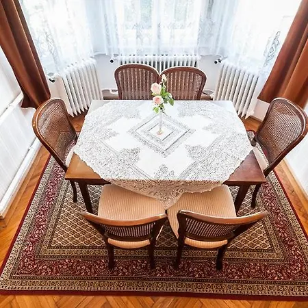 Haus In Mit Garten Дом отдыха