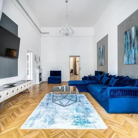 Andrassy Grandeur With Indoor Parking Apartment Budapest