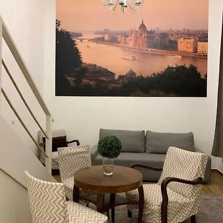 57 Steps From The Basilica Apartment Budapest