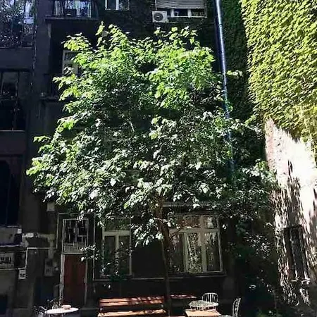 Apartment 57 Steps From The Basilica Budapest