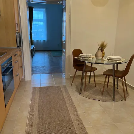Apartman View - Center West *