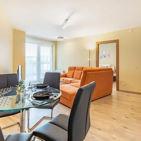 Jacuzzi On Terrace - Unique Apartment *