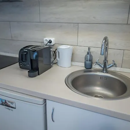Chic Flat With River View * Budapesta