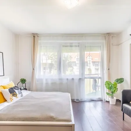 Appartement Sunny Balcony - Cute And Cozy *
