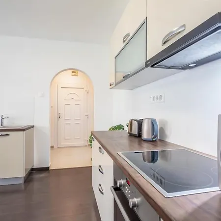 Appartement Sunny Balcony - Cute And Cozy