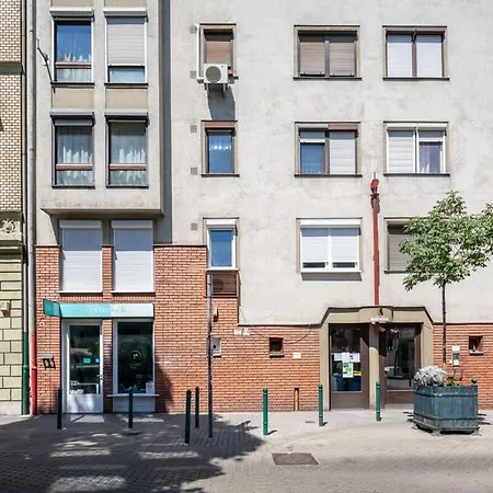 Sunny Balcony - Cute And Cozy Appartement Boedapest