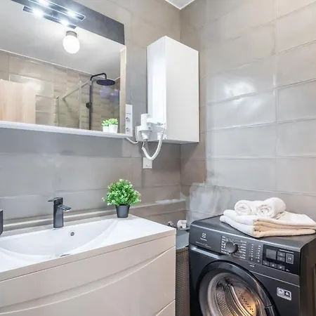 Apartman Balcony - Easy Parking - Comfy *