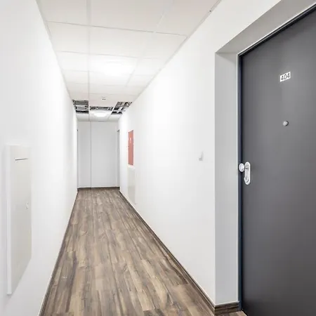 Balcony - Easy Parking - Comfy Apartman