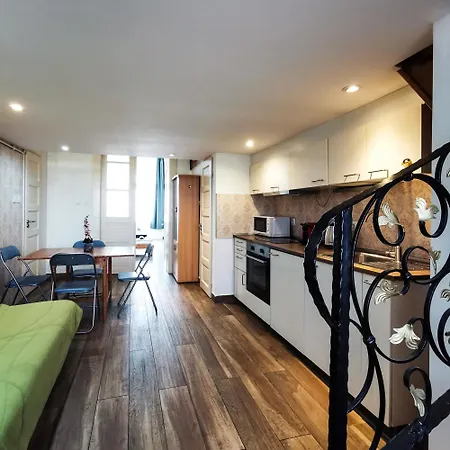 Urban Oasis Close To The Area Of Universities Appartement *
