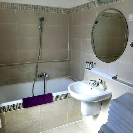 Trendy Deluxe Apart Otel