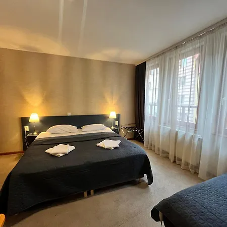 Aparthotel Corvin