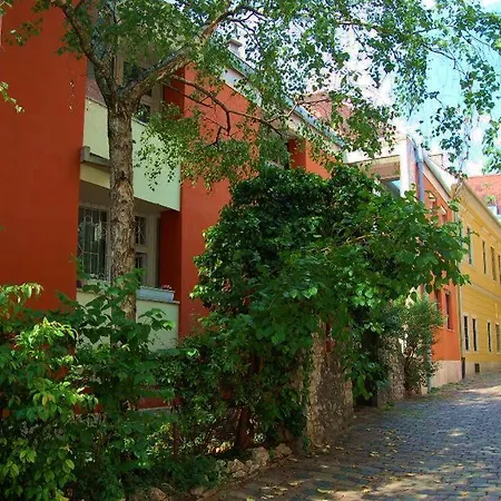 Apartment Buda Castle *