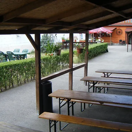 Motel Williams Village Bowling & Country Club Budapest