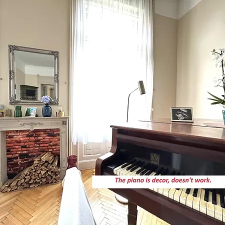 Apartament 2 Between Of Chain Bridge, Cathedral, Parlament,castle Area Budapesta