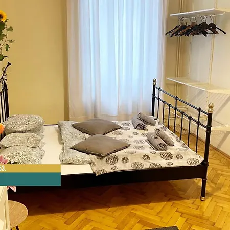 Apartment Little Americas Music Academy Budapest