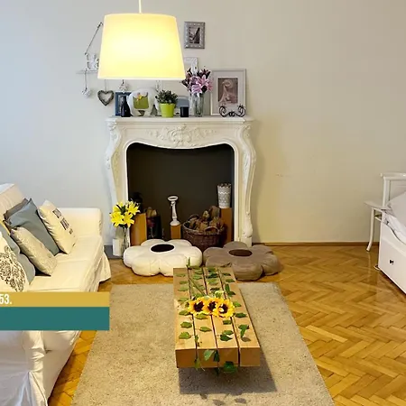 Apartment Little Americas Music Academy