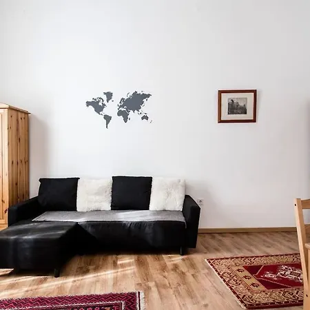 Apartment Comfortable Flat With Prime Location Near Oktogon *
