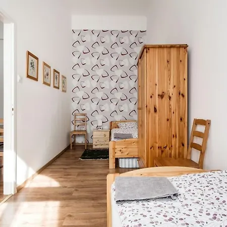 Comfortable Flat With Prime Location Near Oktogon * Budapest