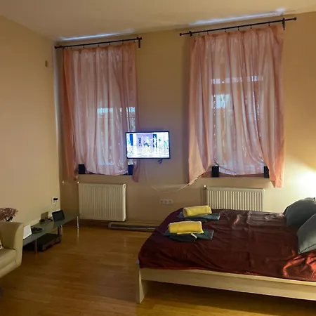Διαμέρισμα Clark Apartman **